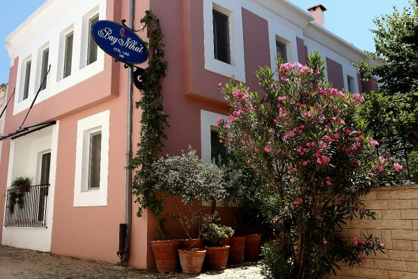 Hotel Bay Nihat Lale Otel (Ayvalık)